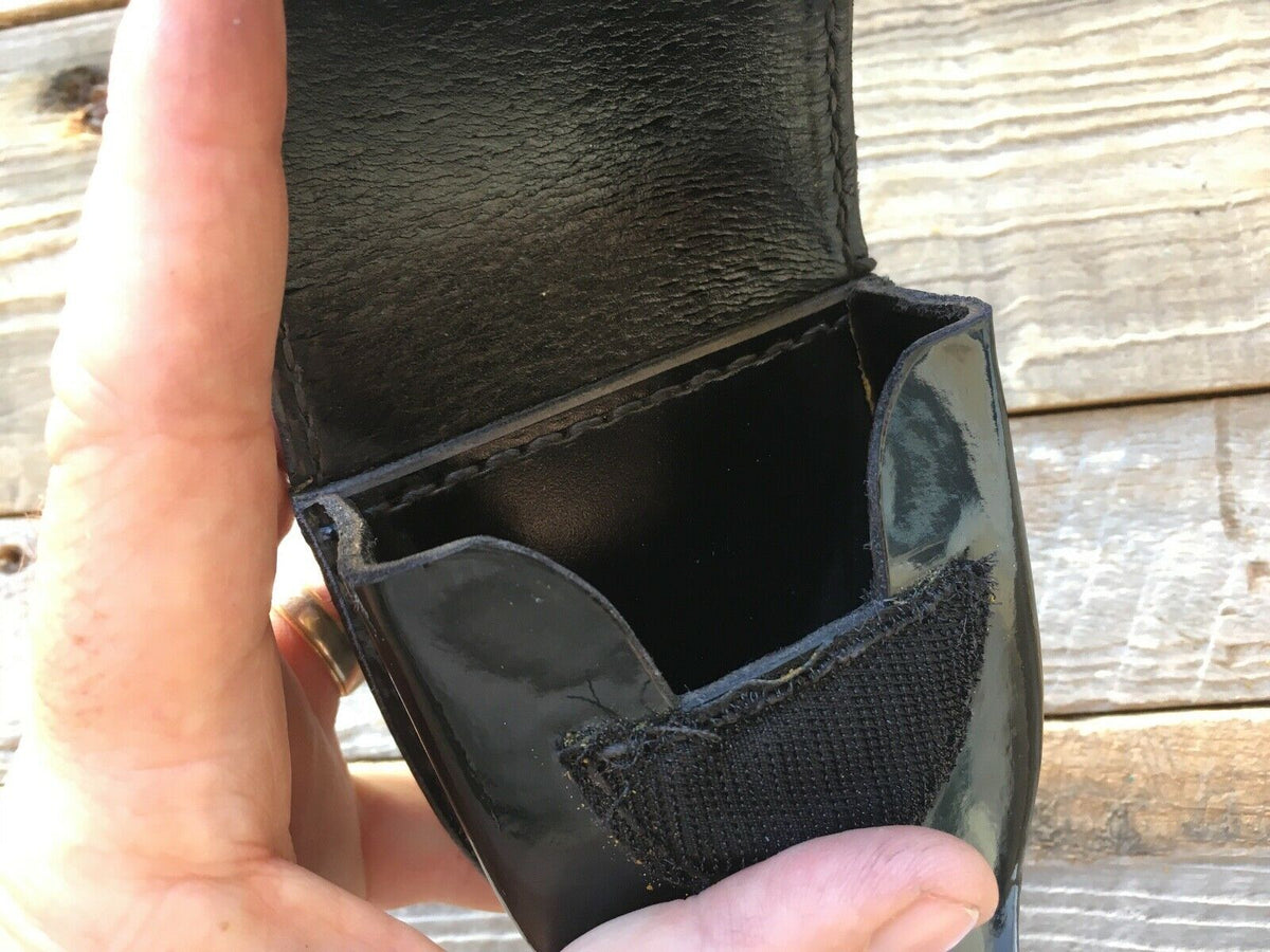 【UNDERCOVER】真鍮 ダブルバックル LEATHER CUFF F Amazon.com : Aker Leather 607 D.M.S. (Dual Mounting Series