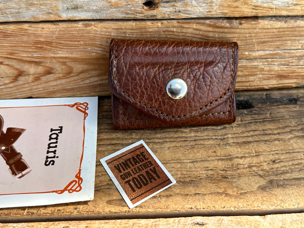 Custom Tauris Brown Shark Leather 6 .38 / .357 Cartridge Ammo Dump Pouch