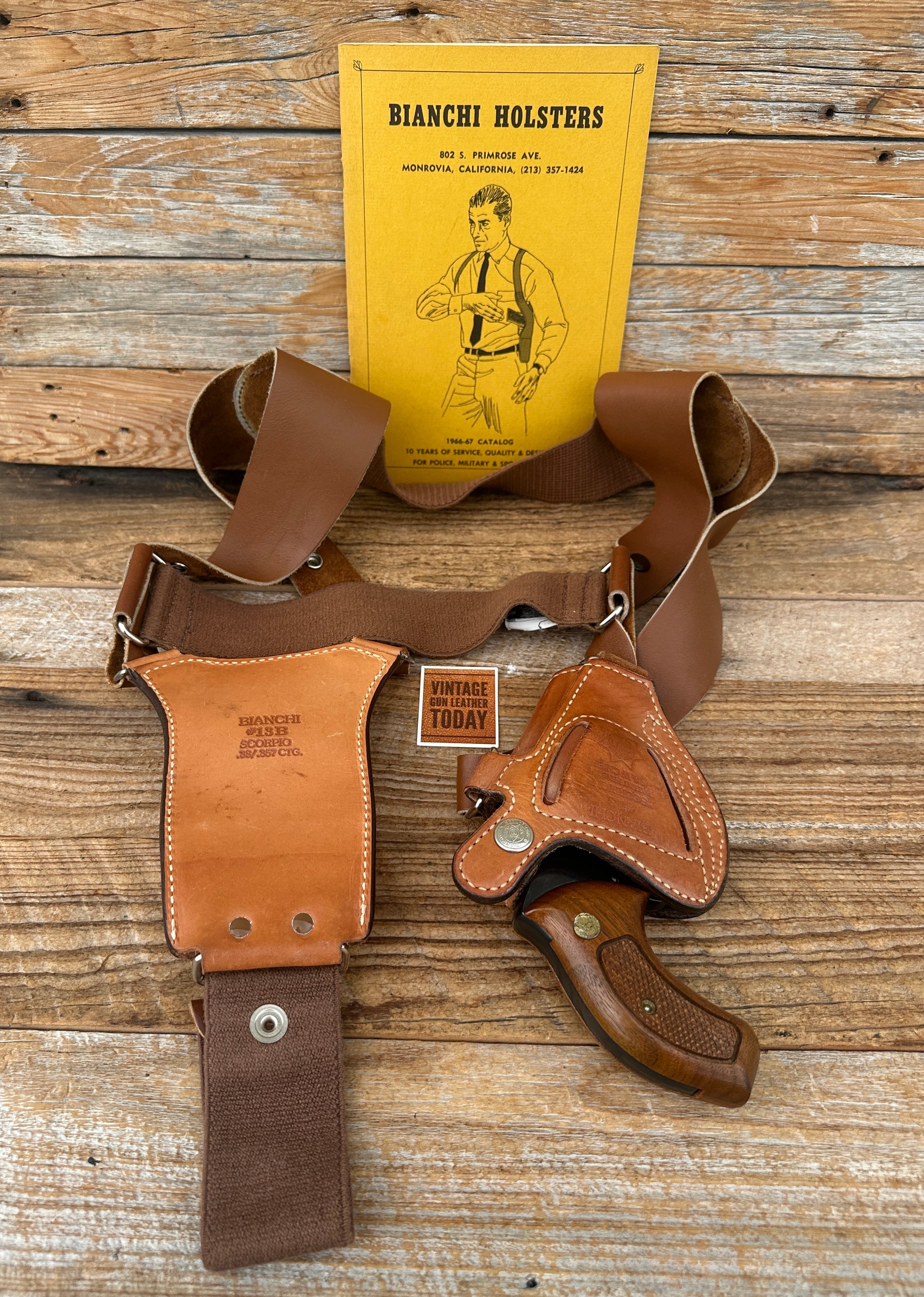 Vintage 70- 80s Bianchi Scorpion Brown Leather Shoulder Holster