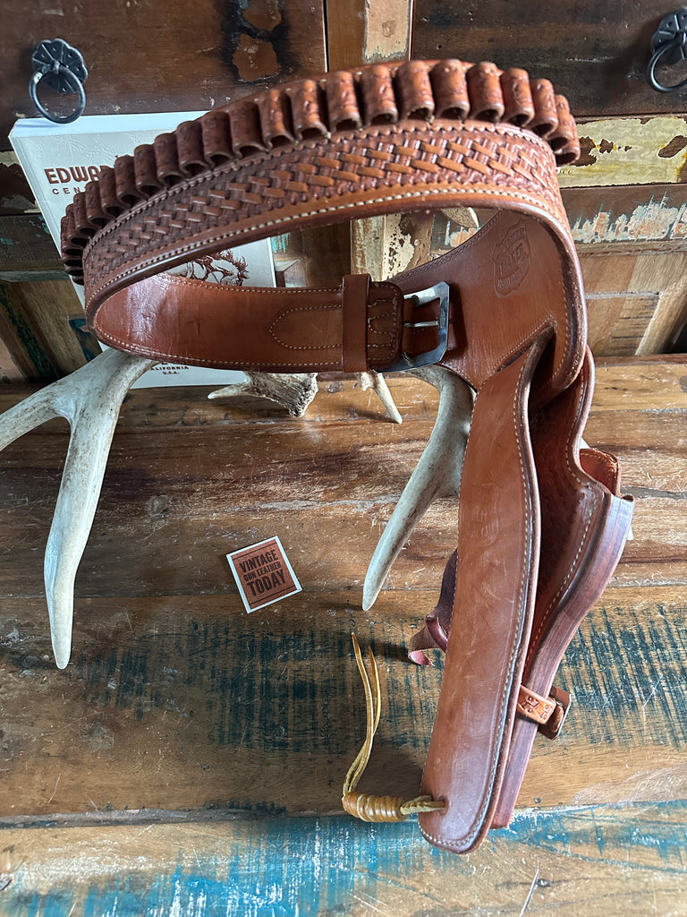 Ed Bohlin Basket Stamped Leather Western Gun Belt For Ruger Blackhawk Vaquero 6"