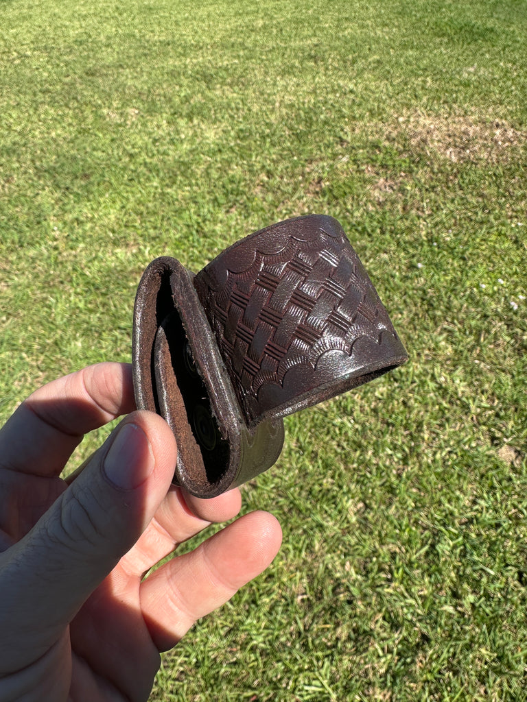 Tex Shoemaker Plain Brown Basket Flashlight Holder C 1 1/2" Diameter Light