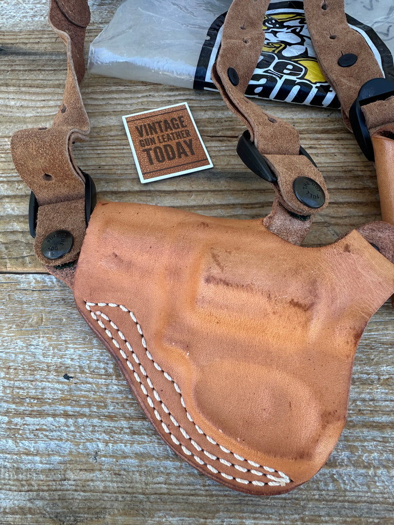 Desantis Brown Leather Shoulder Holster For S&W Spurless J Frame / Model 640 LFT