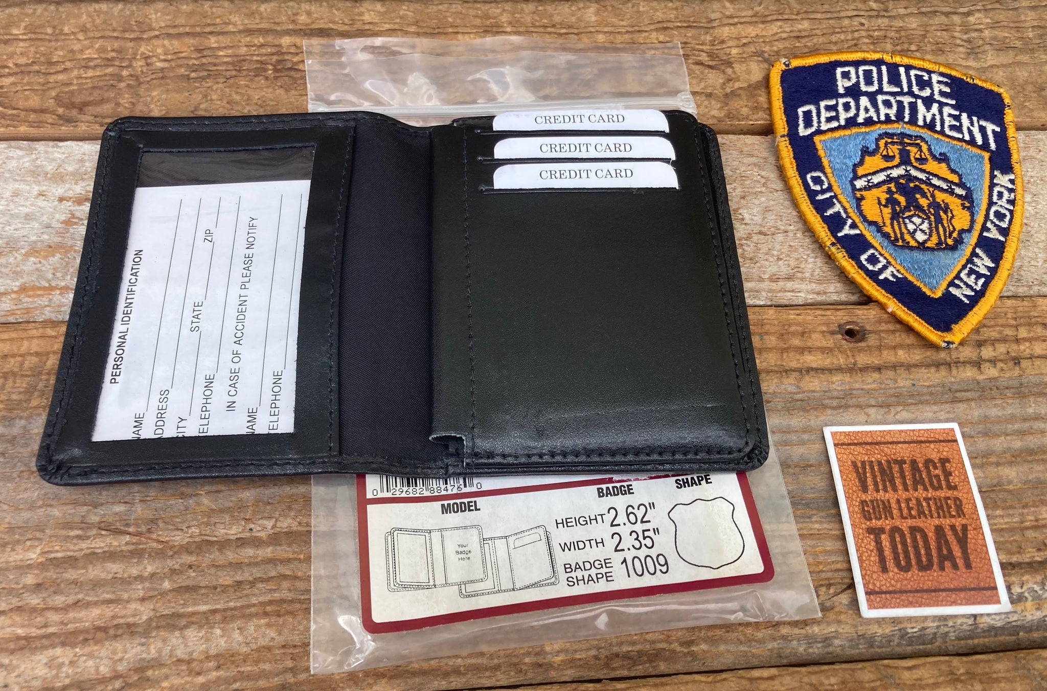 Blackinton Leather Badge Wallet -Tri-Fold Badge Wallet