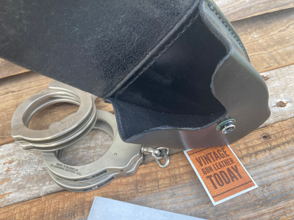Tex Shoemaker 204 CT Plain Black Leather Double Cuff Case Handcuff Holder Brass