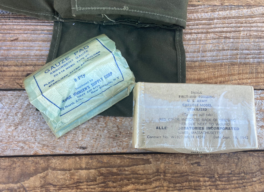 Original WW2 1942 / 1943 Jungle First Aid Survival Kit Prototype? Experimental?