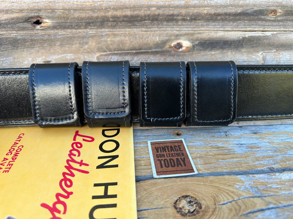 Vintage Don Hume Black Plain Leather 1 1/4" Wide Keepers  For Duty Belt