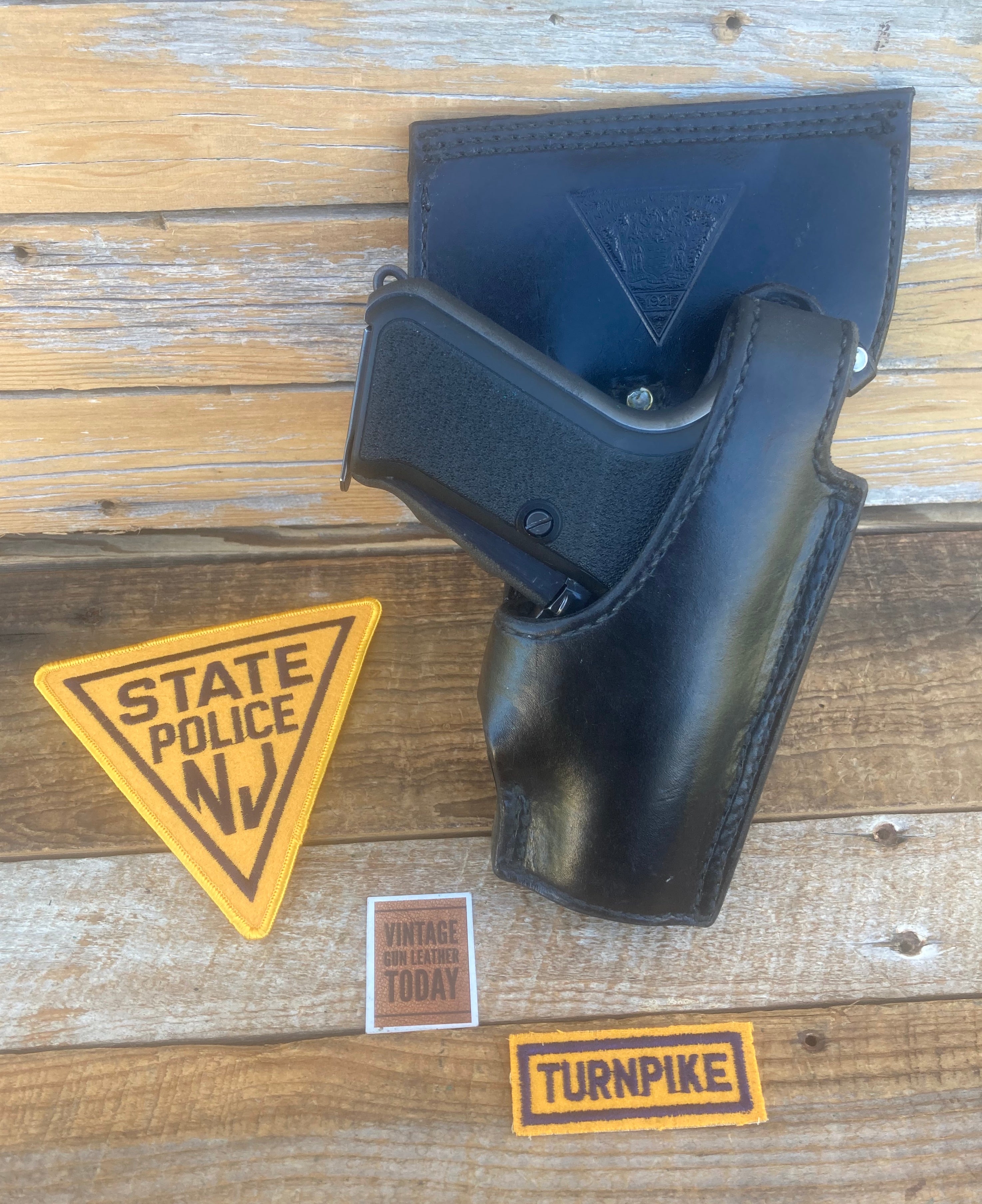 VINTAGE BLACK LEATHER Police Issued Gun Holster For Police Issued