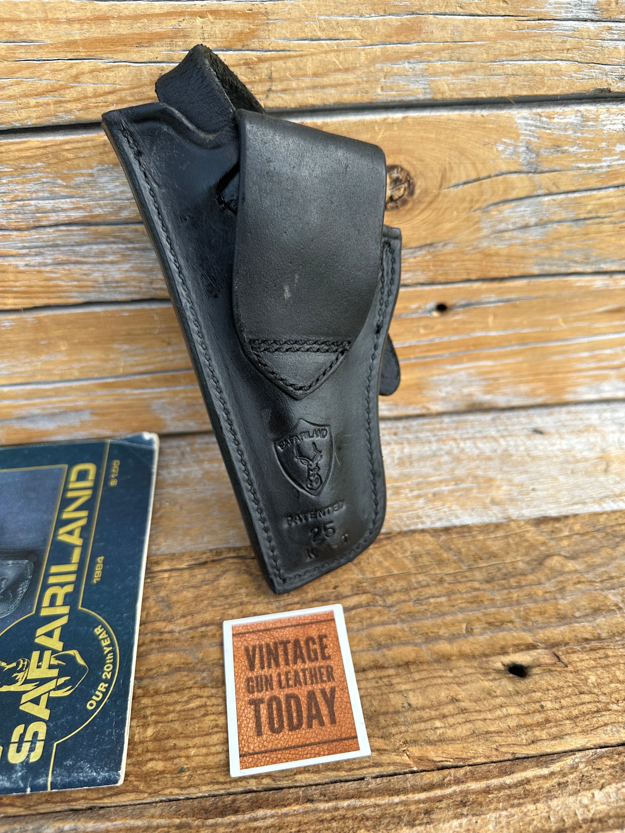 Vintage Safariland Plain Black Leather OWB Holster For S&W Mod 34 Kit –  vintagegunleather