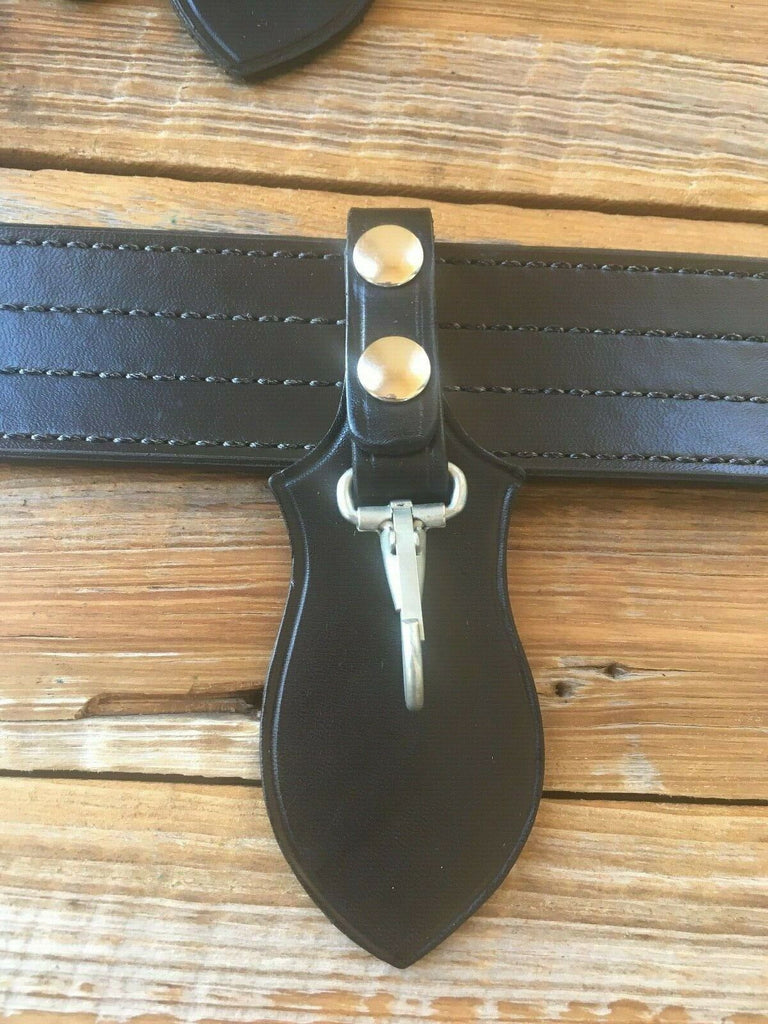 Alfonsos Plain Black Leather Police Sheriff Security Key Flap Ring Holder 6 3/8" Length