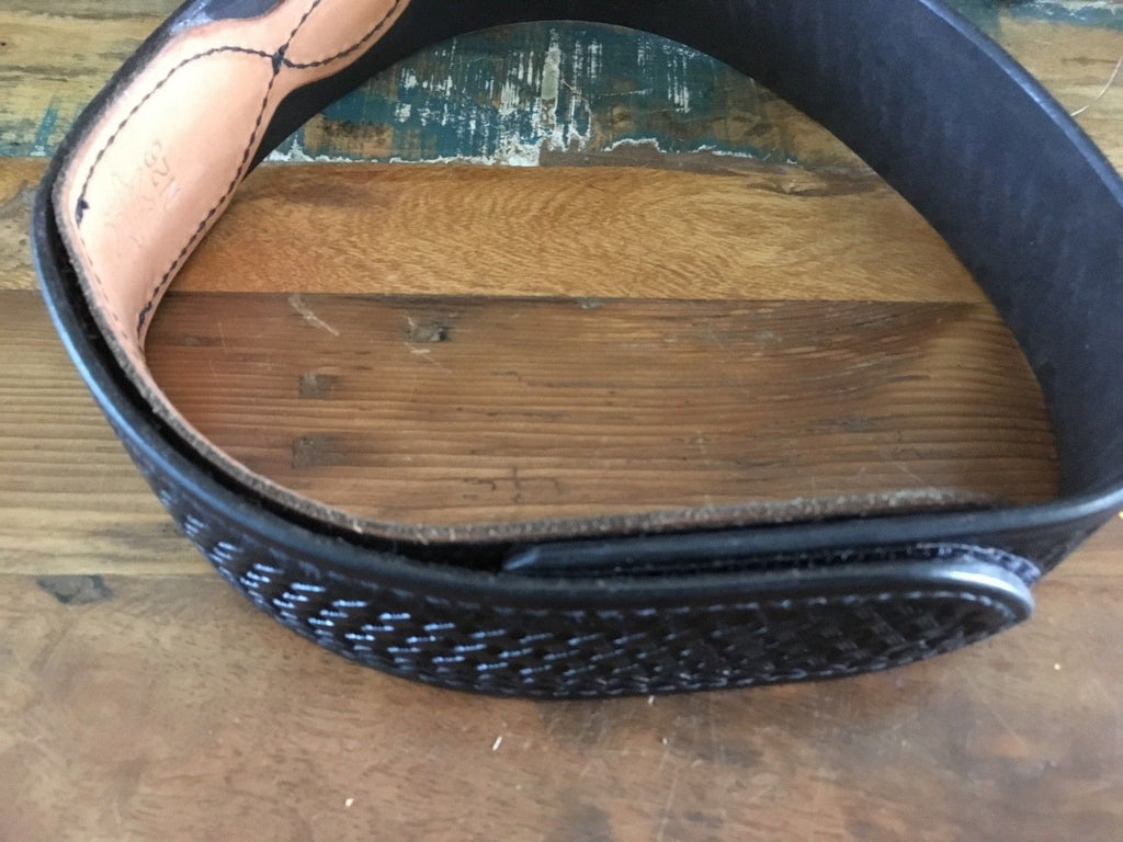 Tex Shoemaker Buckleless Black Basketweave Police Leather Duty Belt Size 26