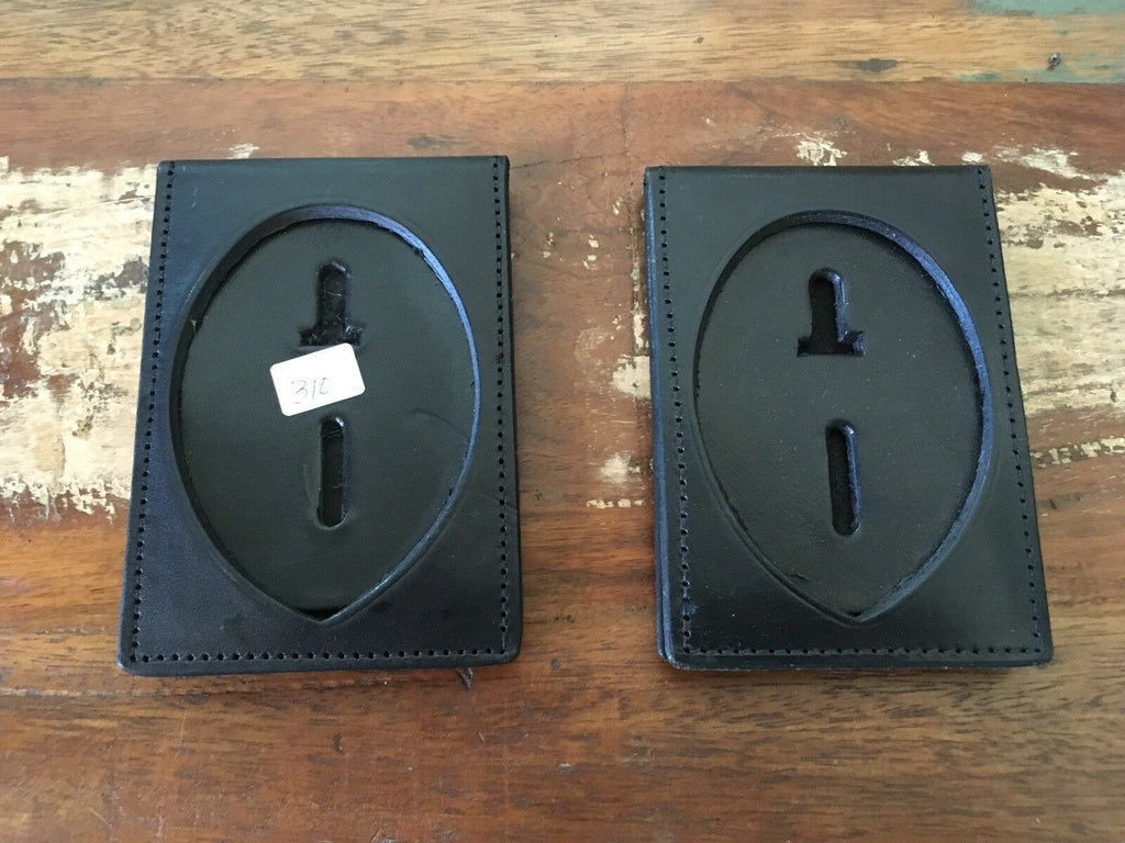 Vintage Tex Shoemaker Oval Badge Outside Wallet w/ Double ID Plain / Basketweave