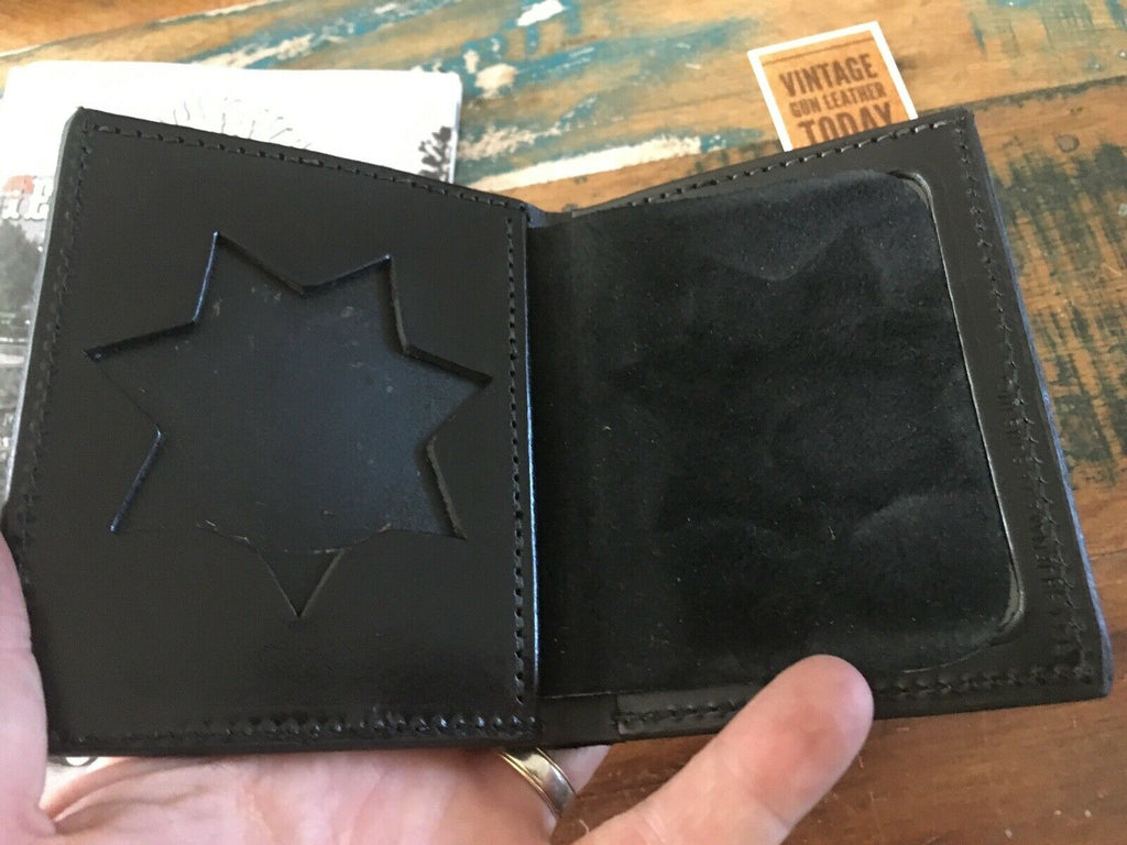 Vintage Tex Shoemaker Black Leather CHP 7 Point Star Police Badge ID Holder